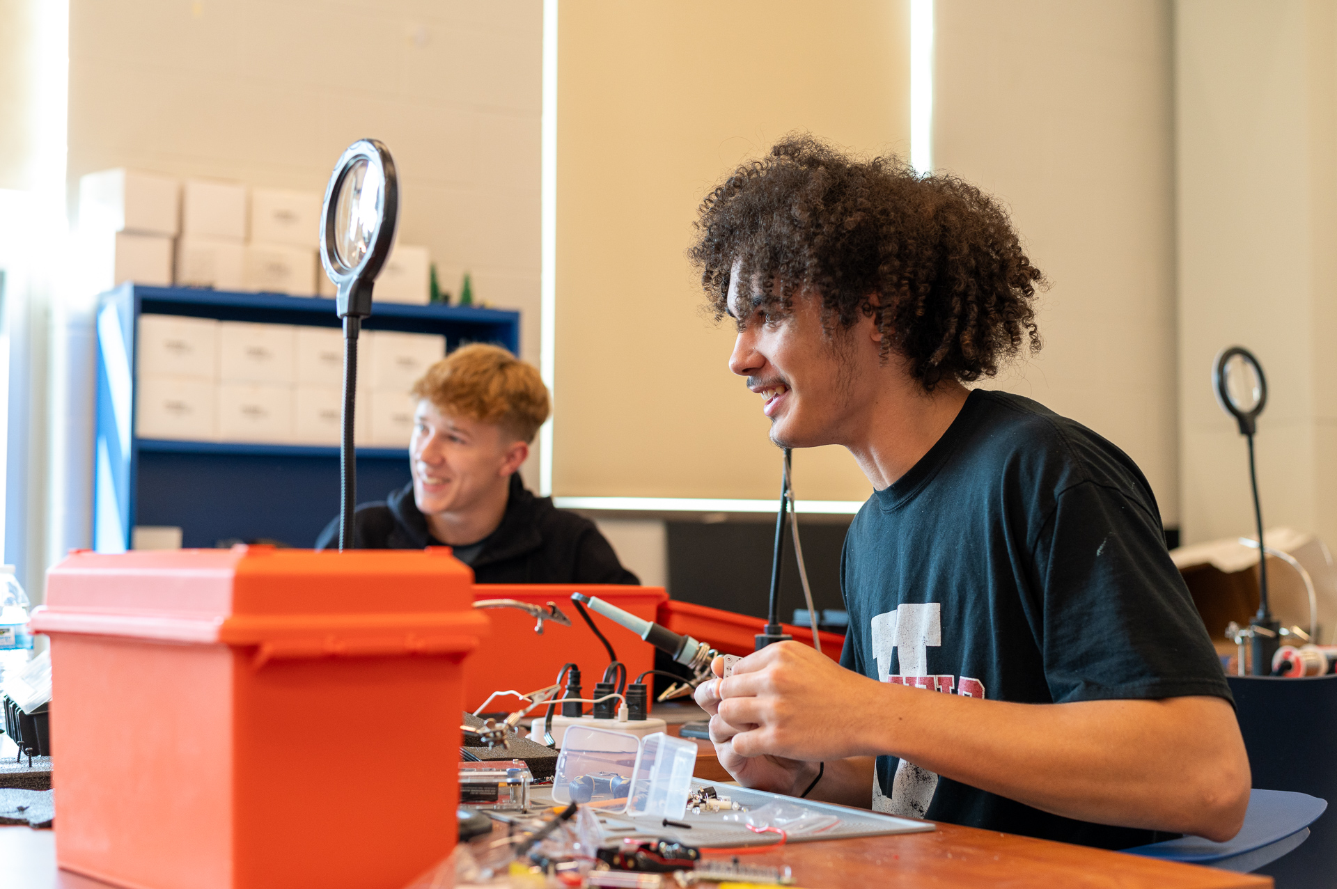 Students graduate from first-of-its-kind New Energy Lab